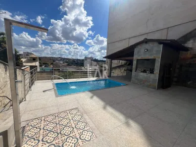 Casa com 3 Quartos à venda, 400m² no Salgado Filho, Belo Horizonte
