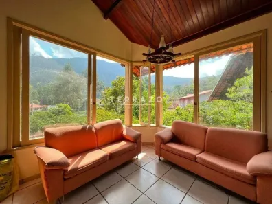 Casa de Condomínio com 4 Quartos à venda, 278m² no Parque do Imbui, Teresópolis