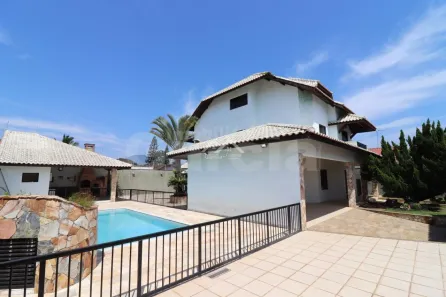 Casa com 4 Quartos à venda, 400m² no Florida, Peruíbe