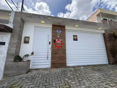 Casa com 4 Quartos à venda, 220m² no Universitário, Caruaru