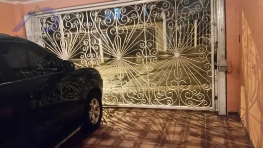 Sobrado com 3 Quartos à venda, 337m² no Jardim Maria Estela, São Paulo