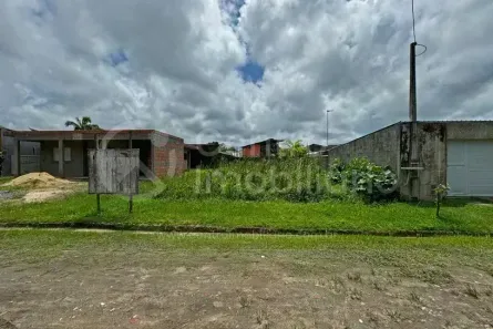 Lote/Terreno à venda, 304m² no Jardim Sao Luis, Peruíbe