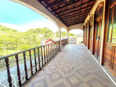 Casa com 3 Quartos à venda, 400m² no A Definir, Caeté