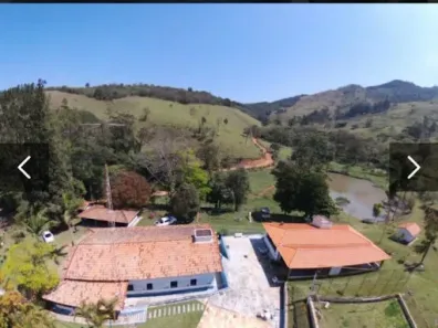 Fazenda/Sítio com 4 Quartos à venda, 500m² no Bananal, Cabreúva