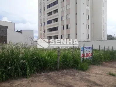 Lote/Terreno para alugar, 360m² no Santa Mônica, Uberlândia