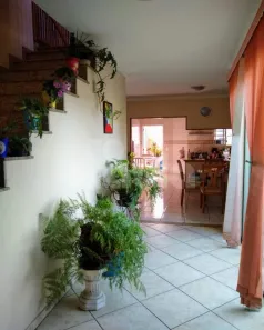 Sobrado com 3 Quartos à venda, 289m² no Jardim do Estádio, Santo André