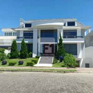 Casa com 5 Quartos à venda, 826m² no Daniela, Florianópolis