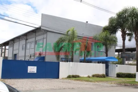 Galpão/Depósito/Armazém à venda, 788m² no Cidade Industrial, Curitiba