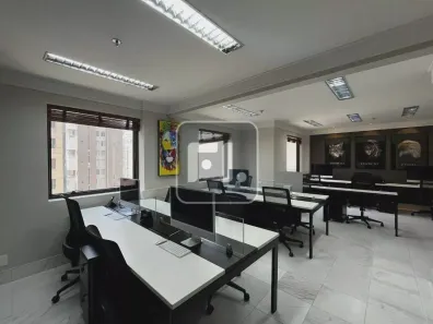 Sala Comercial para alugar, 610m² no Vila Olímpia, São Paulo