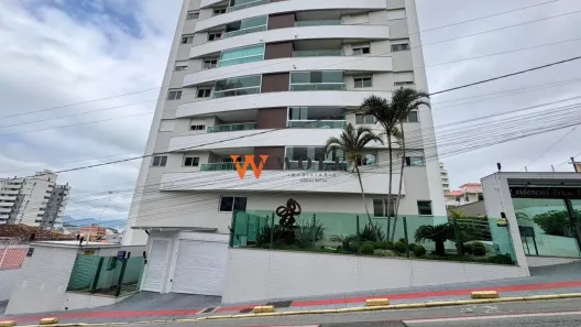 Apartamento com 2 Quartos à venda, 72m² no Barreiros, São José