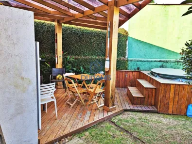 Casa com 3 Quartos à venda, 164m² no Balneário Praia do Pernambuco, Guarujá