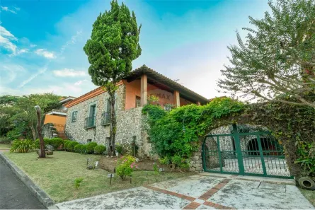 Casa de Condomínio com 4 Quartos à venda, 639m² no Jardim Petrópolis, São Paulo