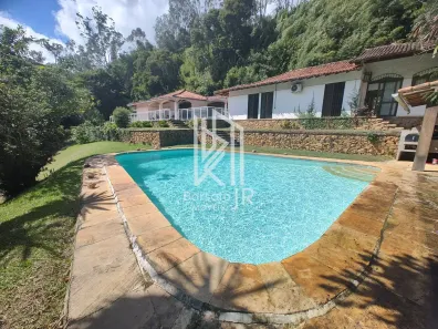 Casa com 4 Quartos à venda, 220m² no Corrêas, Petrópolis