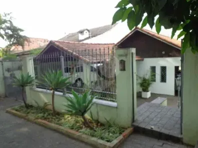 Casa com 3 Quartos à venda, 271m² no Jardim Londrina, São Paulo