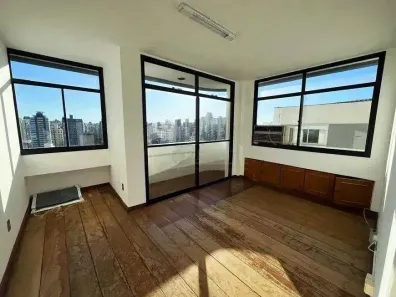 Apartamento com 4 Quartos à venda, 211m² no Centro, Florianópolis