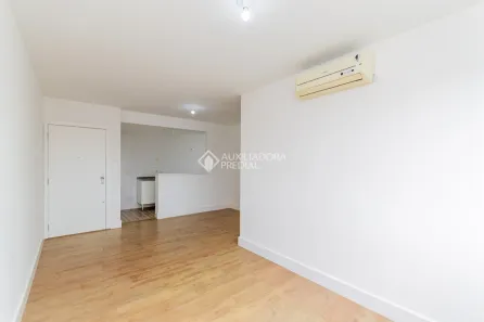 Apartamento com 3 Quartos para alugar, 69m² no Vila Ipiranga, Porto Alegre