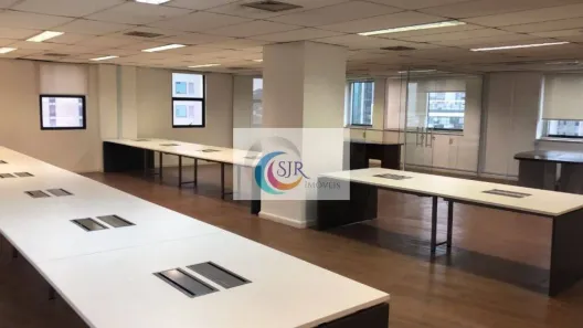 Sala Comercial à venda, 300m² no Cidade Monções, São Paulo
