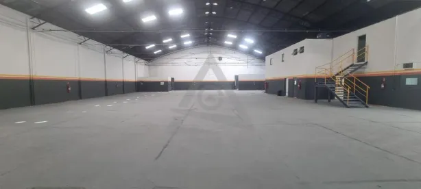 Galpão/Depósito/Armazém para alugar, 1697m² no Jardim das Bandeiras, Campinas