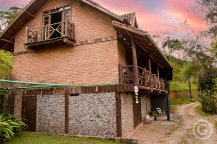 Ponto Comercial com 9 Quartos para alugar, 156m² no Poço Fundo, Santo Amaro da Imperatriz