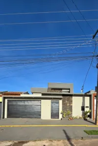 Casa com 3 Quartos à venda, 174m² no Setor Grajaú, Goiânia