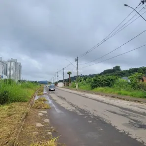 Lote/Terreno à venda, 770m² no São Pedro, Juiz de Fora