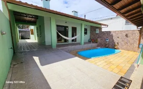 Casa com 3 Quartos à venda, 200m² no Vila Nova, Porto Alegre