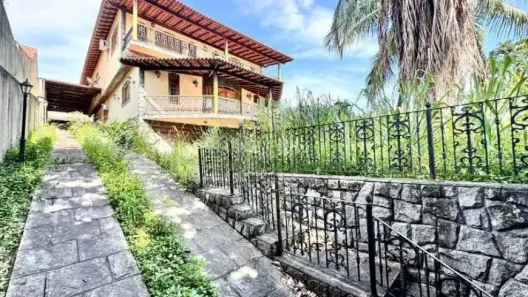 Casa de Condomínio com 5 Quartos à venda, 600m² no Taquara, Rio de Janeiro