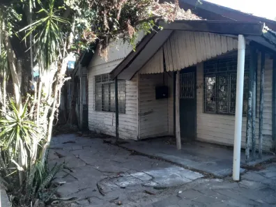 Lote/Terreno à venda, 300m² no Vila Ipiranga, Porto Alegre