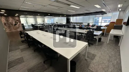 Sala Comercial para venda ou aluguel, 385m² no Vila Olímpia, São Paulo