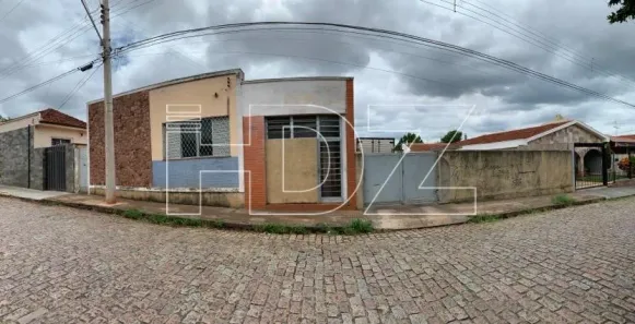 Casa com 3 Quartos à venda, 234m² no Centro, Araraquara