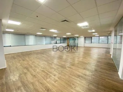 Sala Comercial à venda, 600m² no Cidade Monções, São Paulo