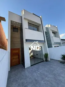 Casa com 4 Quartos à venda, 140m² no Piratininga, Niterói