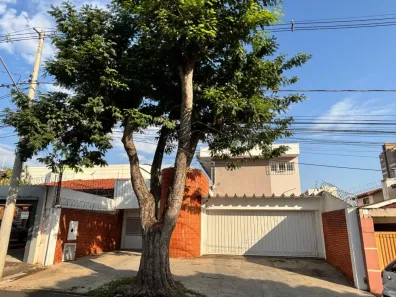 Imóvel Comercial com 3 Quartos à venda, 252m² no Vila Mariana, Bauru