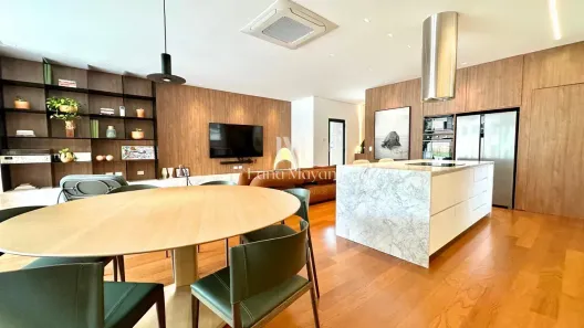 Apartamento com 3 Quartos à venda, 150m² no Ahú, Curitiba