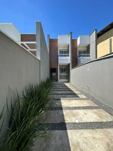 Sobrado com 2 Quartos à venda, 76m² no Floresta, Joinville