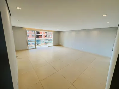 Apartamento com 4 Quartos à venda, 165m² no Fundinho, Uberlândia