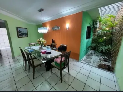 Casa com 3 Quartos à venda, 260m² no Capim Macio, Natal