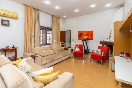 Casa com 3 Quartos à venda, 360m² no Glória, Porto Alegre