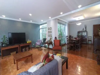 Casa com 4 Quartos para venda ou aluguel, 350m² no Vila Mariana, São Paulo