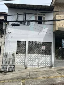 Sobrado com 8 Quartos à venda, 283m² no Tororó, Salvador
