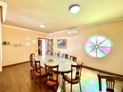 Casa com 5 Quartos à venda, 372m² no São José, Belo Horizonte