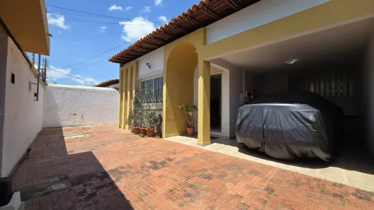 Casa com 3 Quartos à venda, 169m² no São João, Teresina