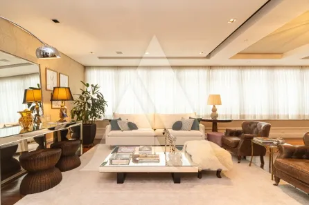 Apartamento com 3 Quartos à venda, 220m² no Cerqueira César, São Paulo
