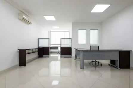Ponto Comercial com 7 Quartos para alugar, 110m² no República, São Paulo