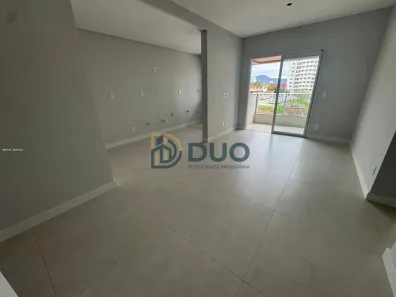 Apartamento com 2 Quartos à venda, 66m² no Barreiros, São José