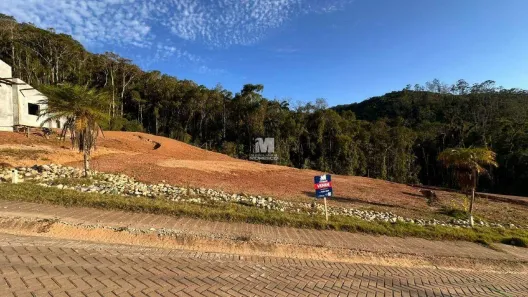 Lote/Terreno à venda, 338m² no Bateas, Brusque