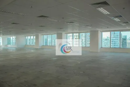 Sala Comercial para alugar, 957m² no Vila São Francisco (Zona Sul), São Paulo