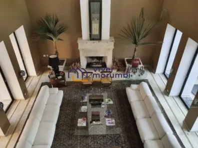 Sobrado com 4 Quartos à venda, 1599m² no Jardim Guedala, São Paulo