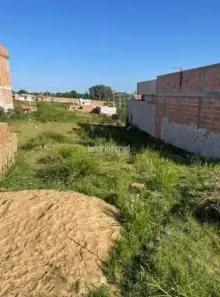 Lote/Terreno à venda, 300m² no Jardim Bella Vida, Cambé