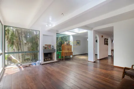 Casa com 3 Quartos à venda, 450m² no Jardim Santo Amaro, São Paulo